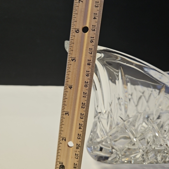 Wine Bottle Caddy/Centerpiece Lady Anne by Gorham Crystal 6 X 6 X 11" - Picture 11 of 12